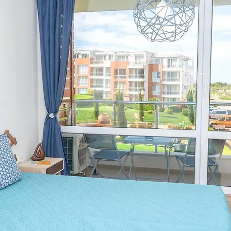 Gendar Delux, Sunny Island, Apartment Tschernomorez