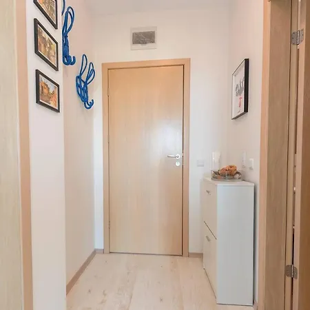 Gendar Delux, Sunny Island, Apartment Tschernomorez